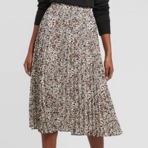 Target A New Day Abstract Dot Print Pleated MIDI Length Skirt Size XL - Picture 2 of 9